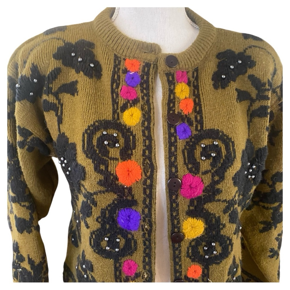 Kitty Hawk by Vivian Wang Green Black Cropped Cardigan Sweater Floral Embroidery